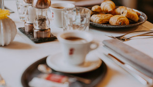 Café et viennoiseries